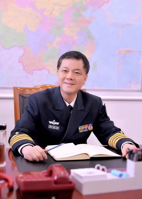海軍闞延泉的最新任職，引領(lǐng)海軍走向新時代的卓越領(lǐng)導(dǎo)者