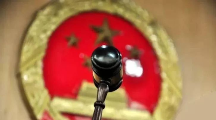 關(guān)于新澳門一碼一肖一特一中，揭示違法犯罪真相