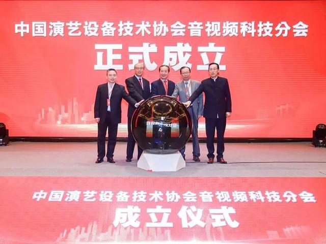 新澳天天精資科技大全，引領(lǐng)科技潮流的前沿陣地