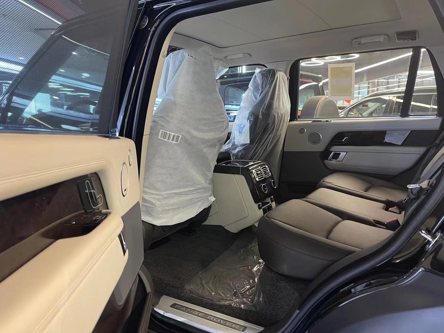 天津港路虎攬勝運(yùn)動版最新報價及市場深度解析